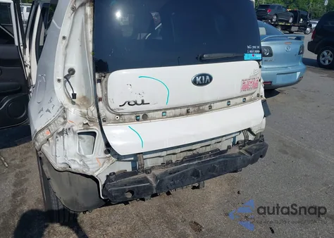 2015 Kia Soul from USA, damaged, VIN KNDJN2A25F7176558